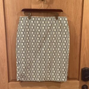 Banana Republic Black and White Geometric Pencil Skirt